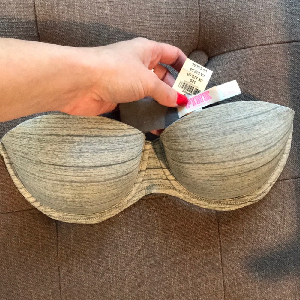Pink by Victoria’s Secret padded strapless bra